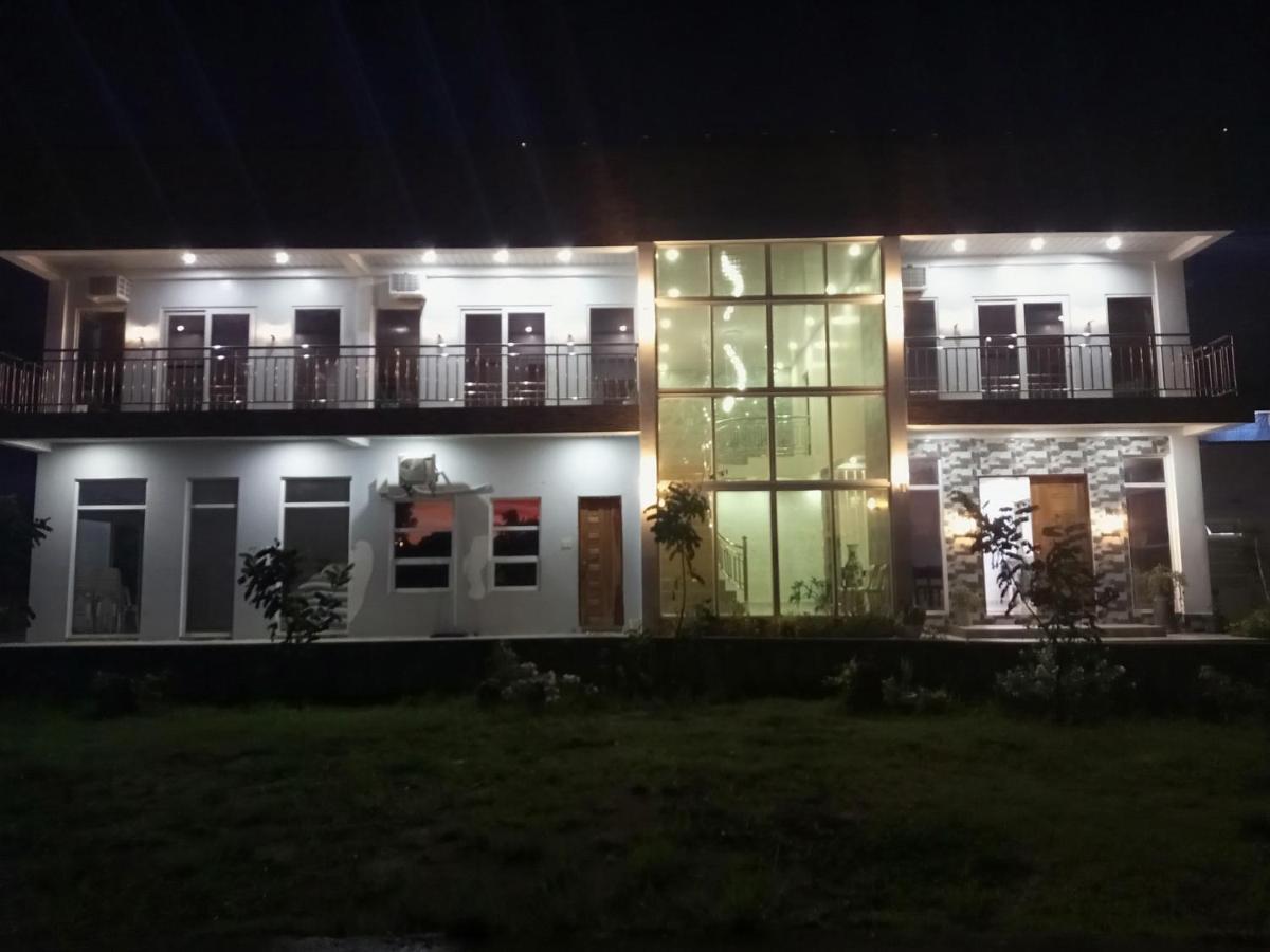 Villa Casa Camba, Barangay Bued Аламинос Екстериор снимка